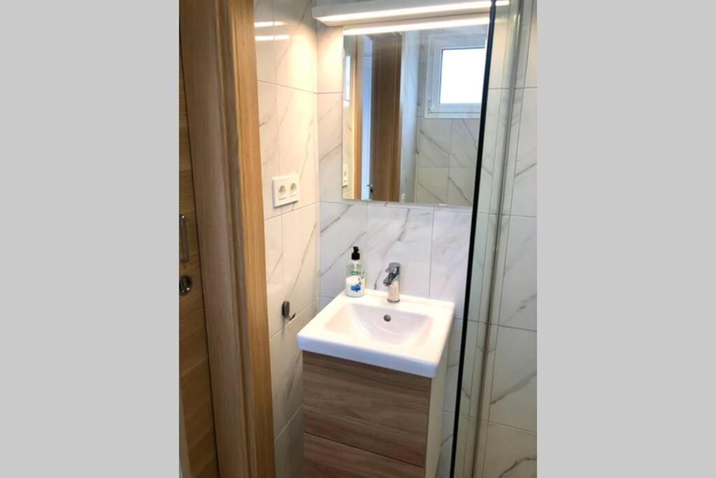 Modern & Spacious Isla, Puerto Del Carmen Appartement